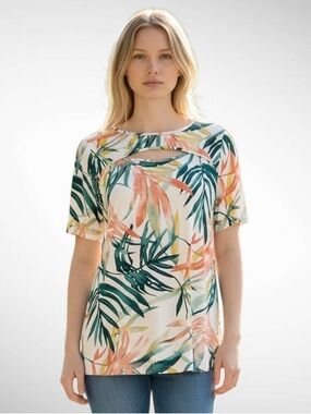 Chico’s Tropical Print Pullover Top Cutout Front Short Sleeves